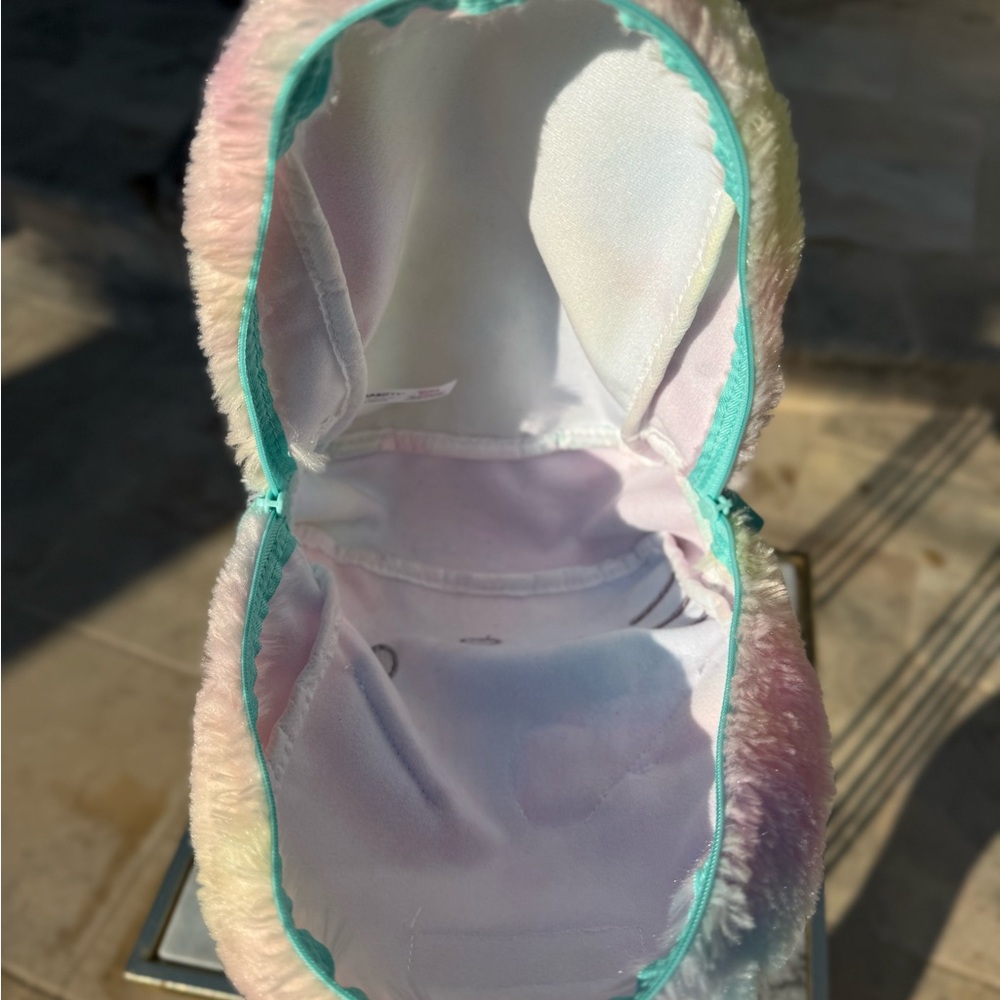 Pastel Tie-Dye Furry Backpack Hello Kitty - Picture 5 of 6